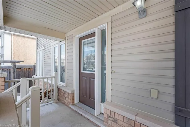 Additional property image - 897 Farmstead Dr