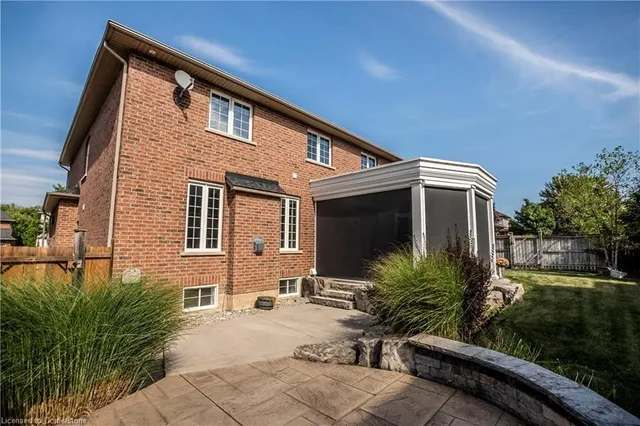Additional image 7 of 2062 Gordie Tapp Cres