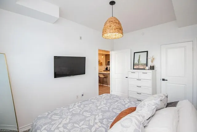 Additional property image - 101 Shoreview Pl Unit 519