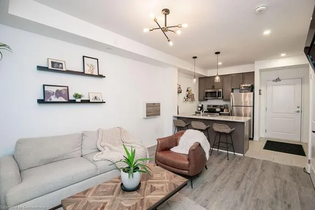 Additional property image - 101 Shoreview Pl Unit 519