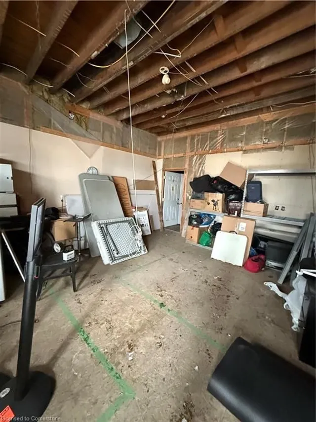 Additional property image - 140 Beach Rd