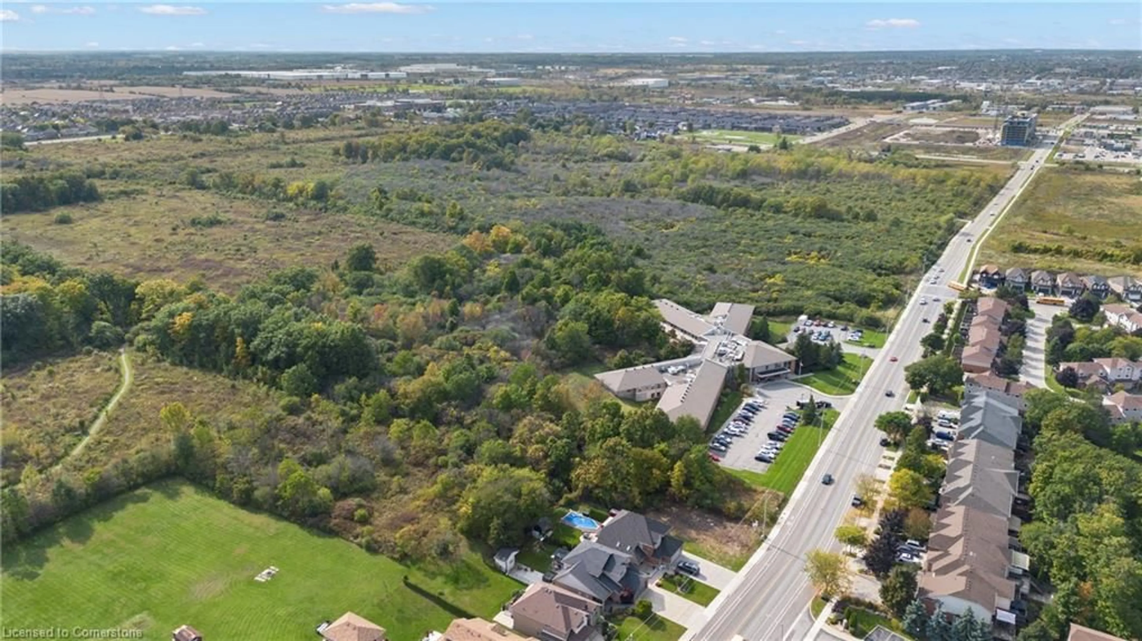 A pic from outside/outdoor area/front of a property/back of a property/a pic from drone, water/lake/river/ocean view for 363 Highland Rd, Stoney Creek Ontario L8J 2S2