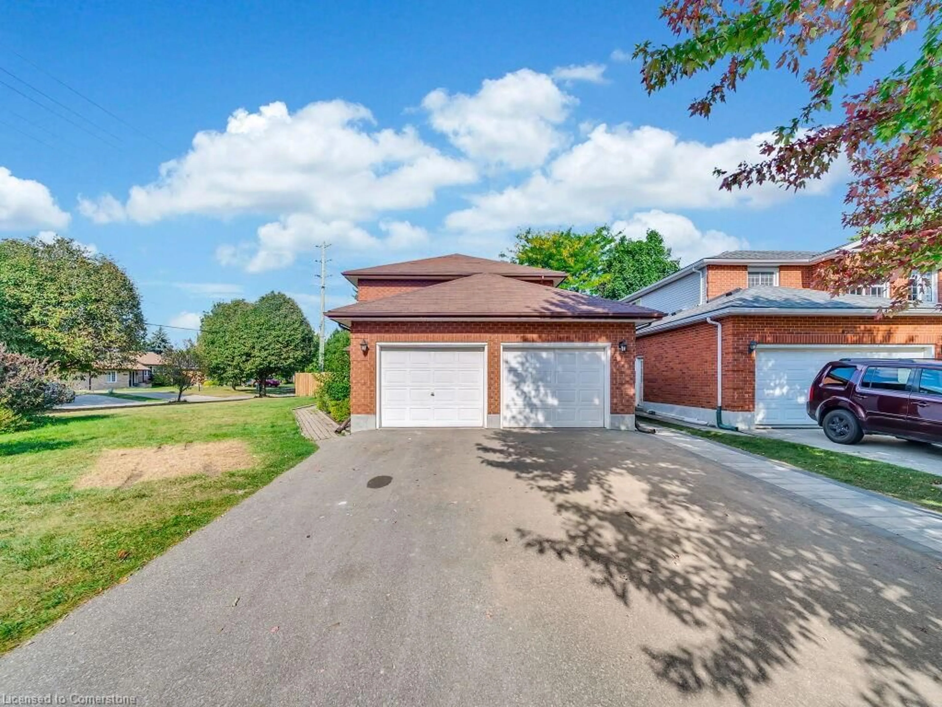 A pic from outside/outdoor area/front of a property/back of a property/a pic from drone, street for 175 Wissler Rd, Waterloo Ontario N2K 3R1