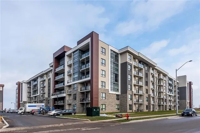 Additional property image - 101 Shoreview Pl Unit 424