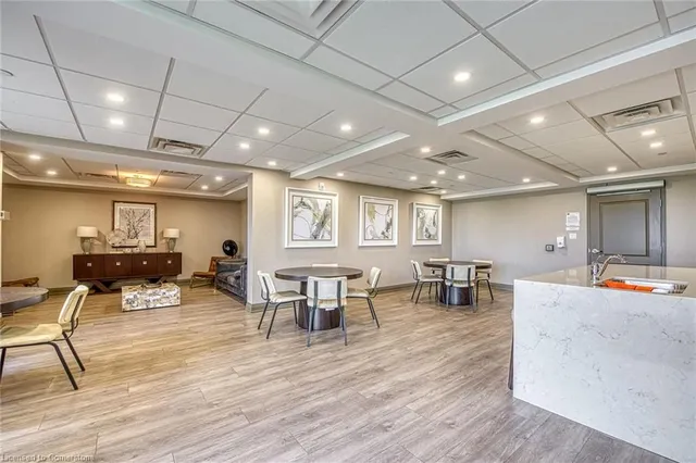 Additional property image - 101 Shoreview Pl Unit 424