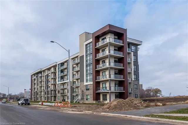 Additional property image - 101 Shoreview Pl Unit 424