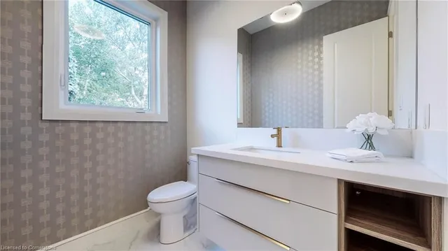 Additional property image - 382A Southcote Rd