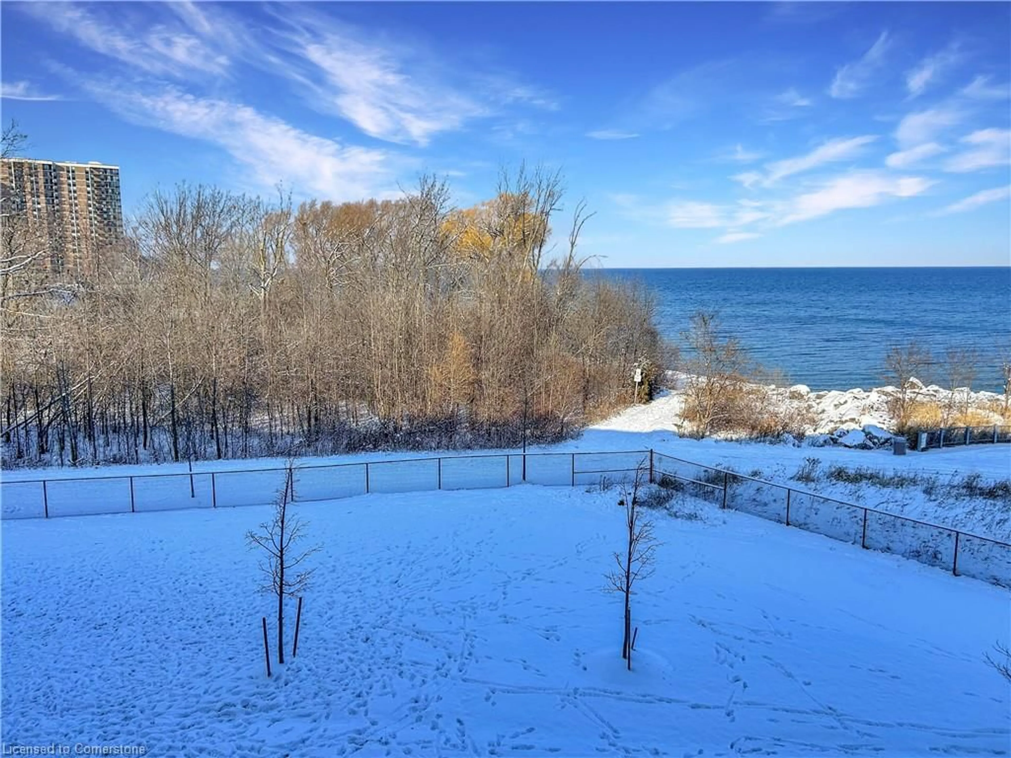 A pic from outside/outdoor area/front of a property/back of a property/a pic from drone, water/lake/river/ocean view for 125 Shoreview Pl #329, Stoney Creek Ontario L8E 6G4