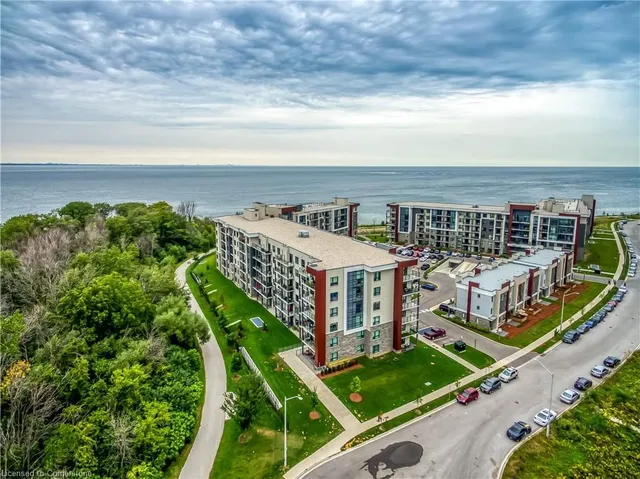 Additional property image - 125 Shoreview Pl Unit 329