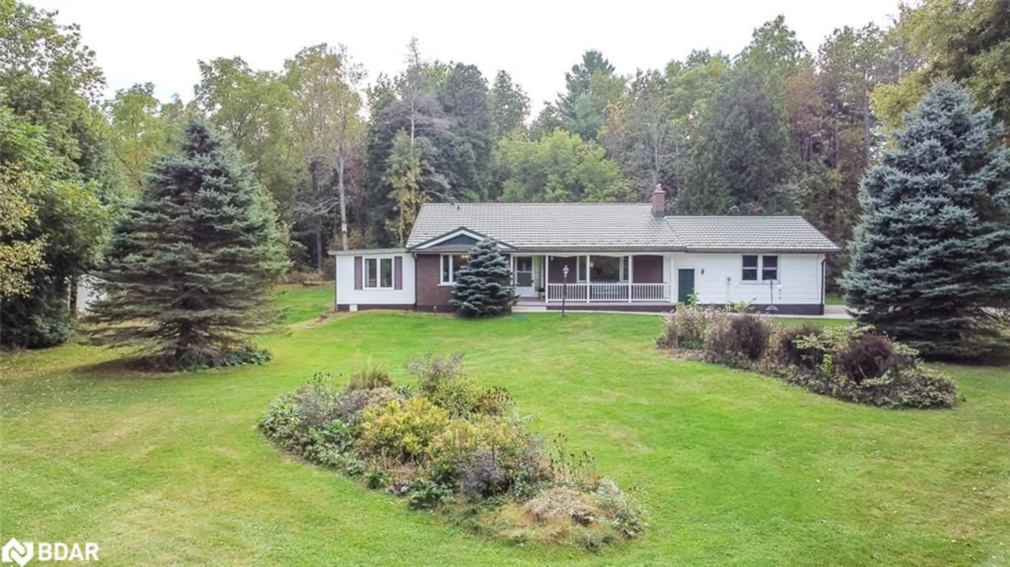 A pic from outside/outdoor area/front of a property/back of a property/a pic from drone, unknown for 314 11th Concession Rd, Carlisle Ontario L8B 1J1