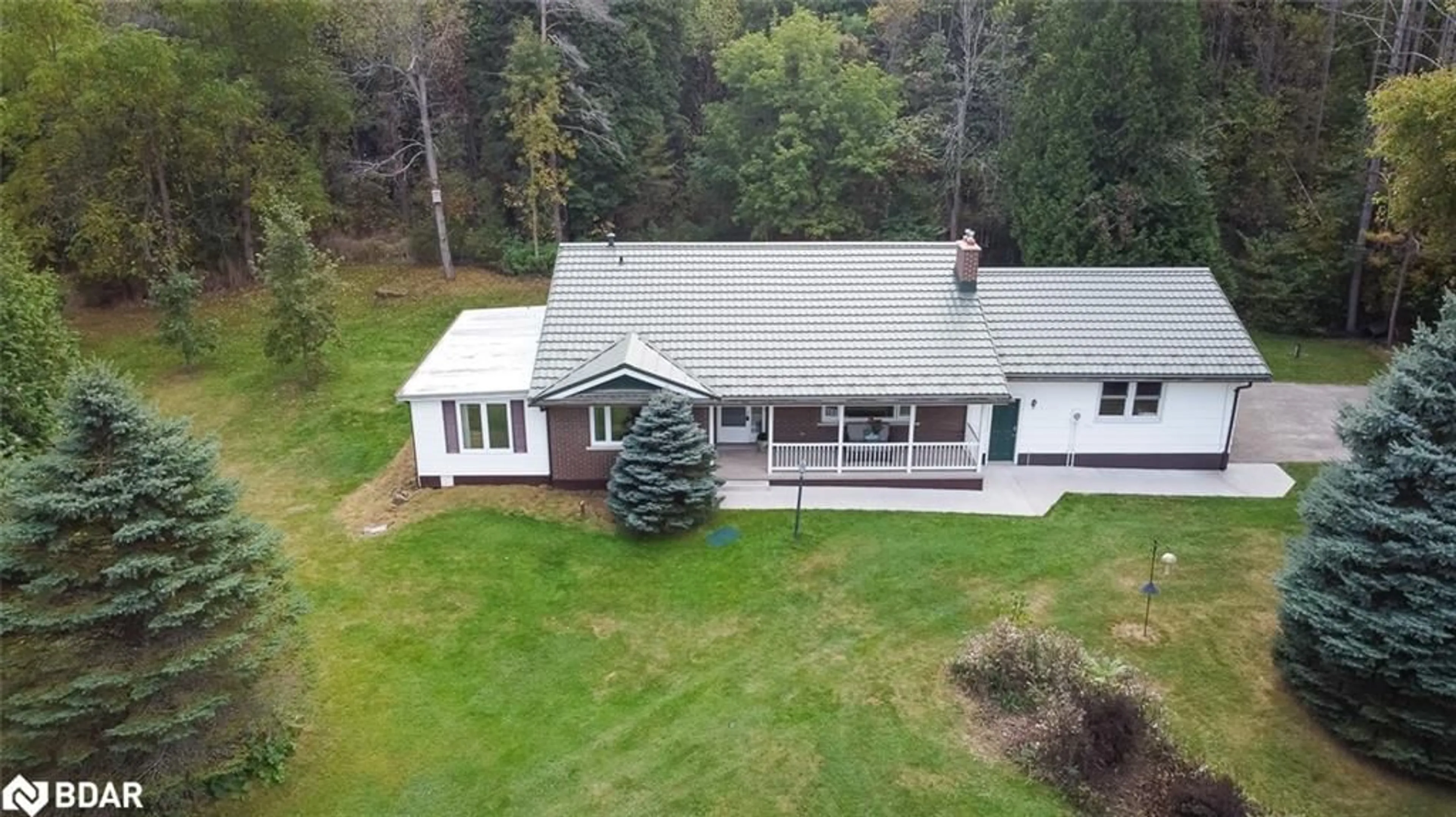 A pic from outside/outdoor area/front of a property/back of a property/a pic from drone, unknown for 314 11th Concession Rd, Carlisle Ontario L8B 1J1