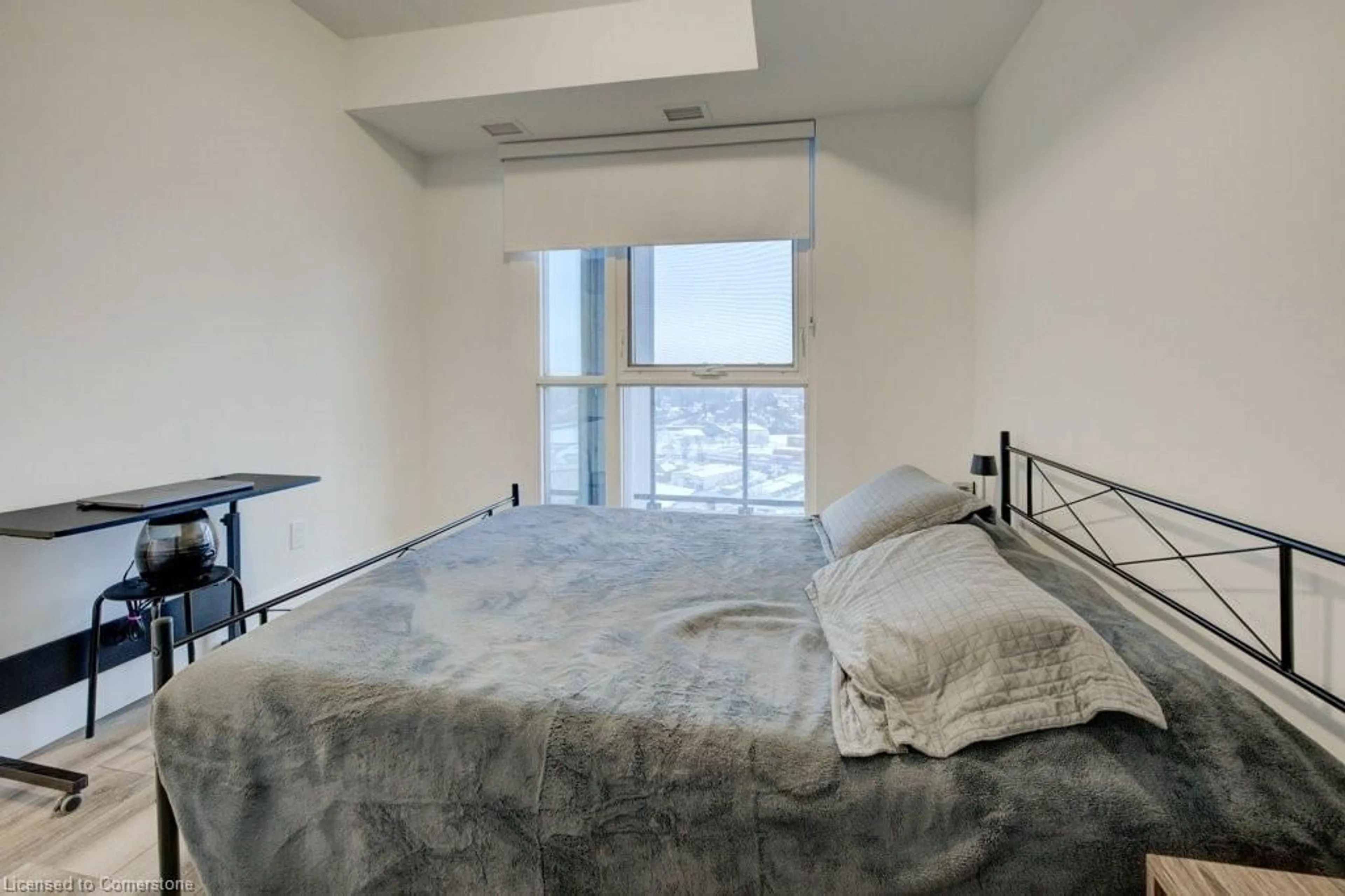 A pic of a room for 108 Garment St #1810, Kitchener Ontario N2G 0E2