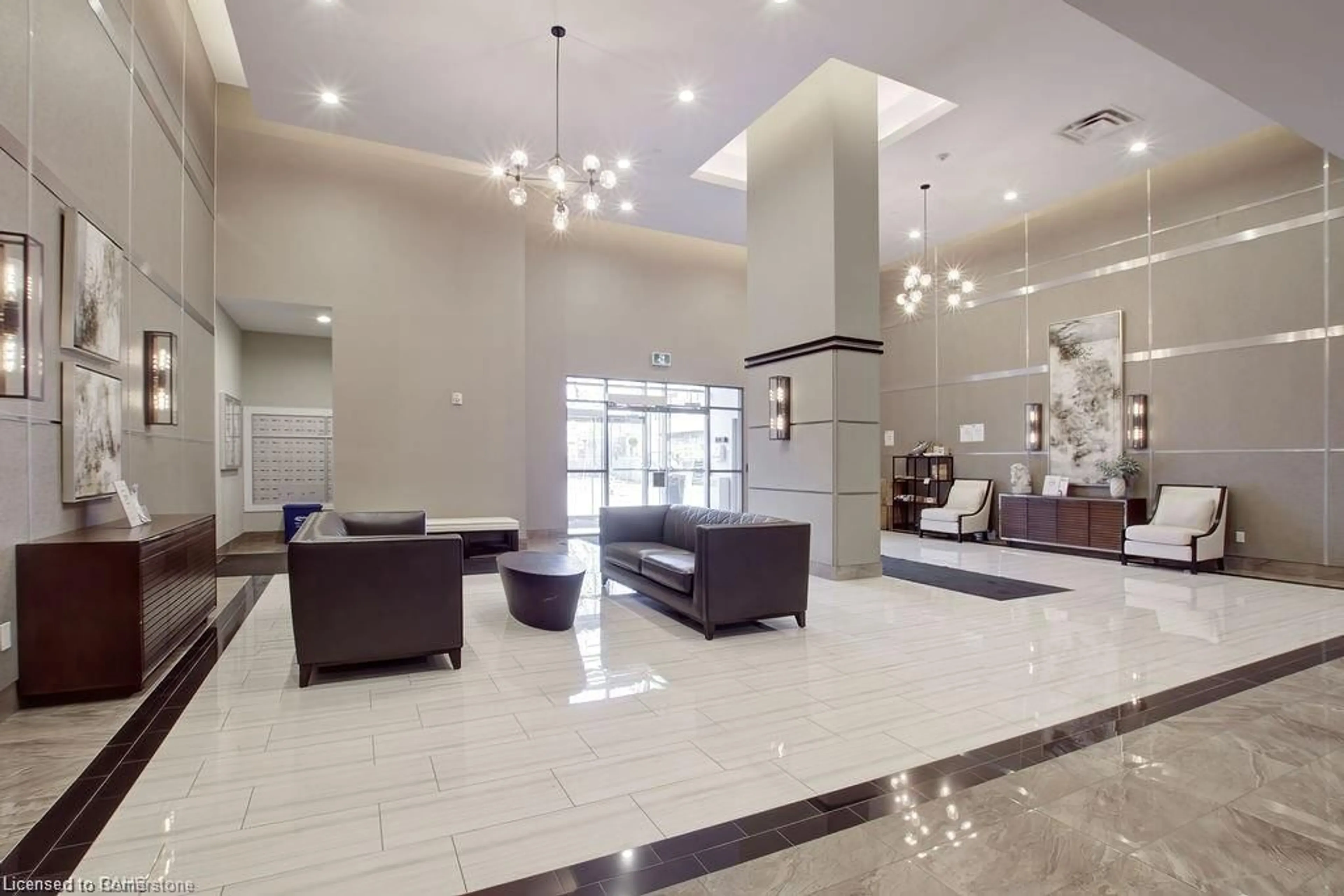 Lobby for 2486 Old Bronte Road Rd #618, Oakville Ontario L6M 0Y4