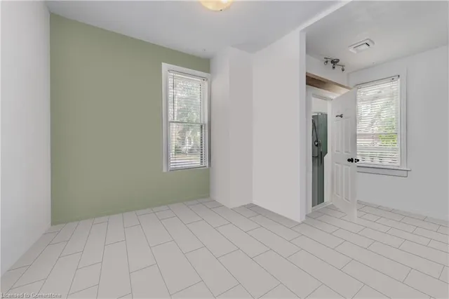 Additional property image - 111 Lancaster St