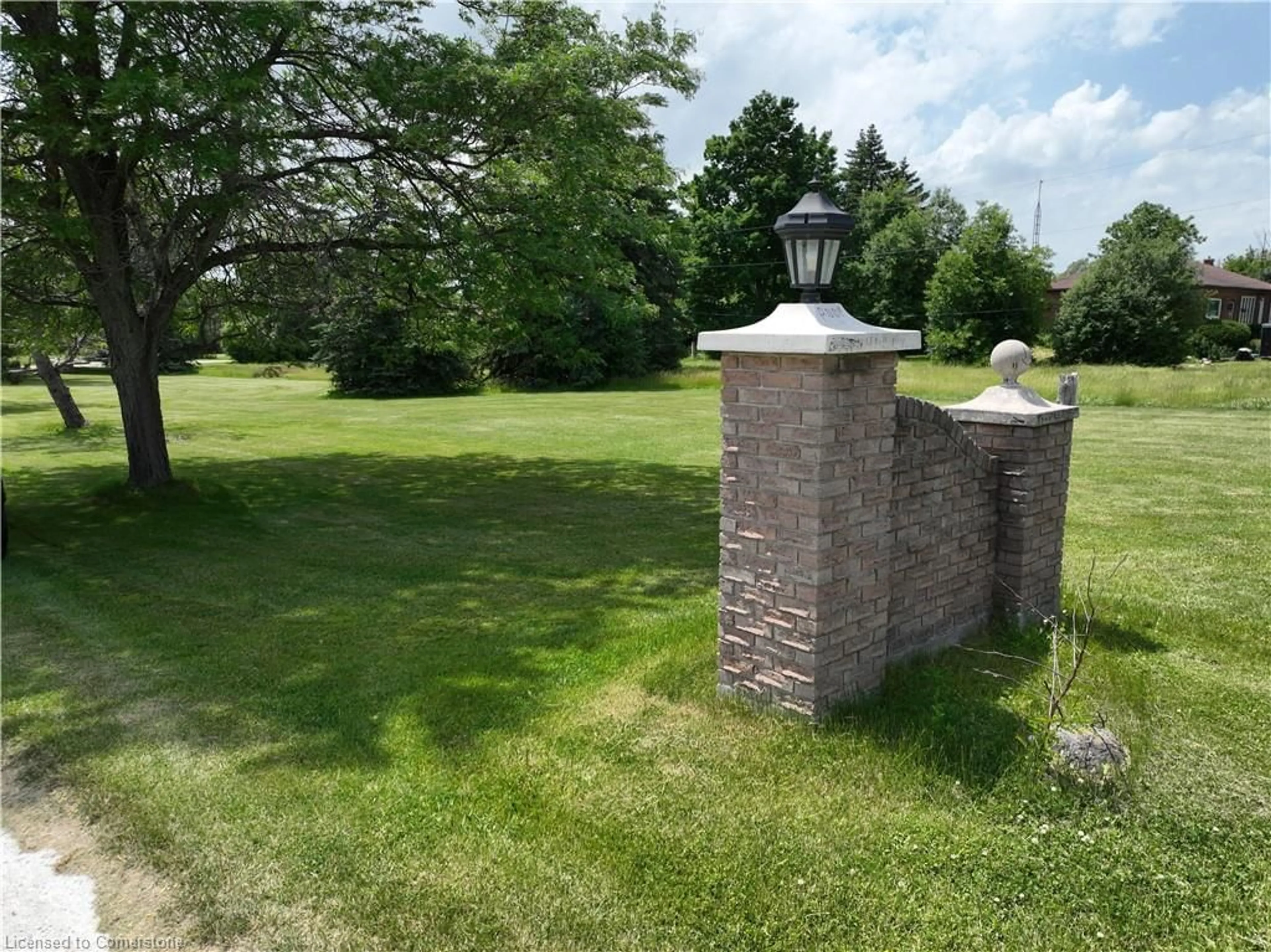 A pic from outside/outdoor area/front of a property/back of a property/a pic from drone, building for 8790 Ninth Line, Halton Hills Ontario L0P 1K0