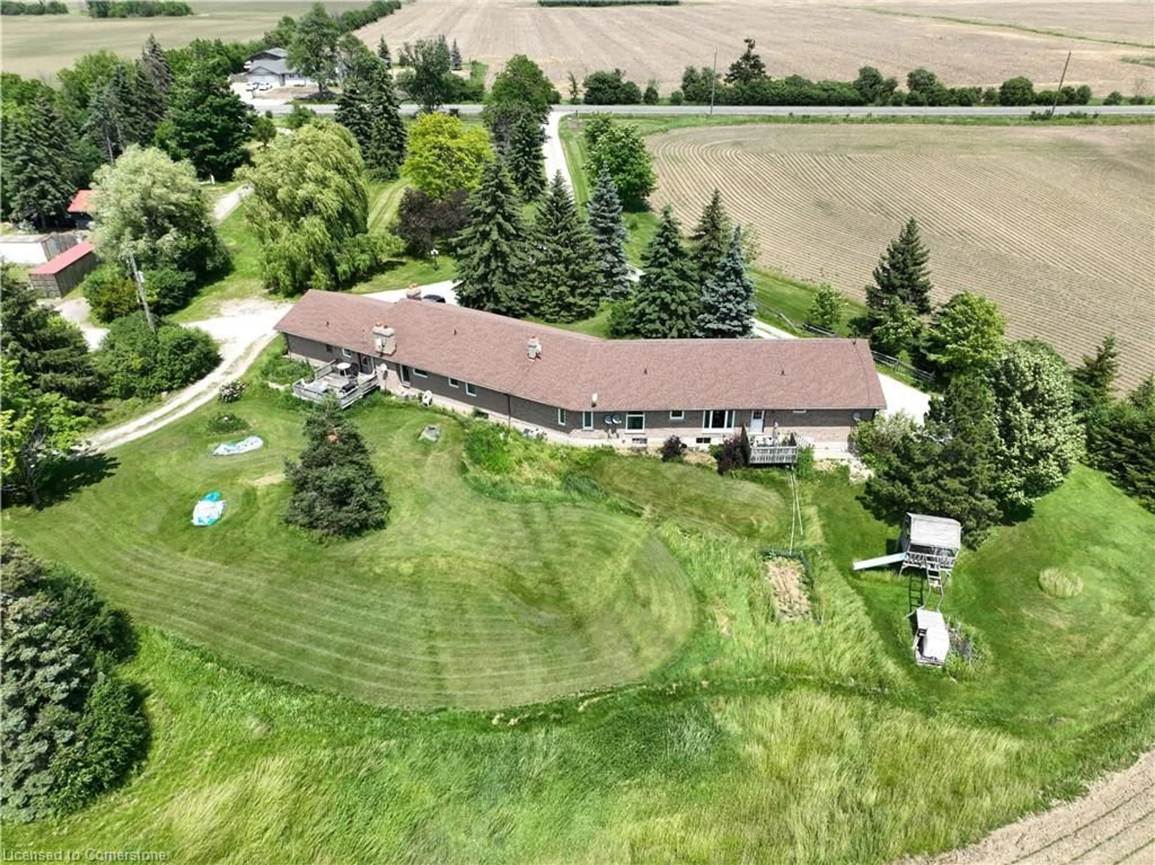 A pic from outside/outdoor area/front of a property/back of a property/a pic from drone, unknown for 8790 Ninth Line, Halton Hills Ontario L0P 1K0