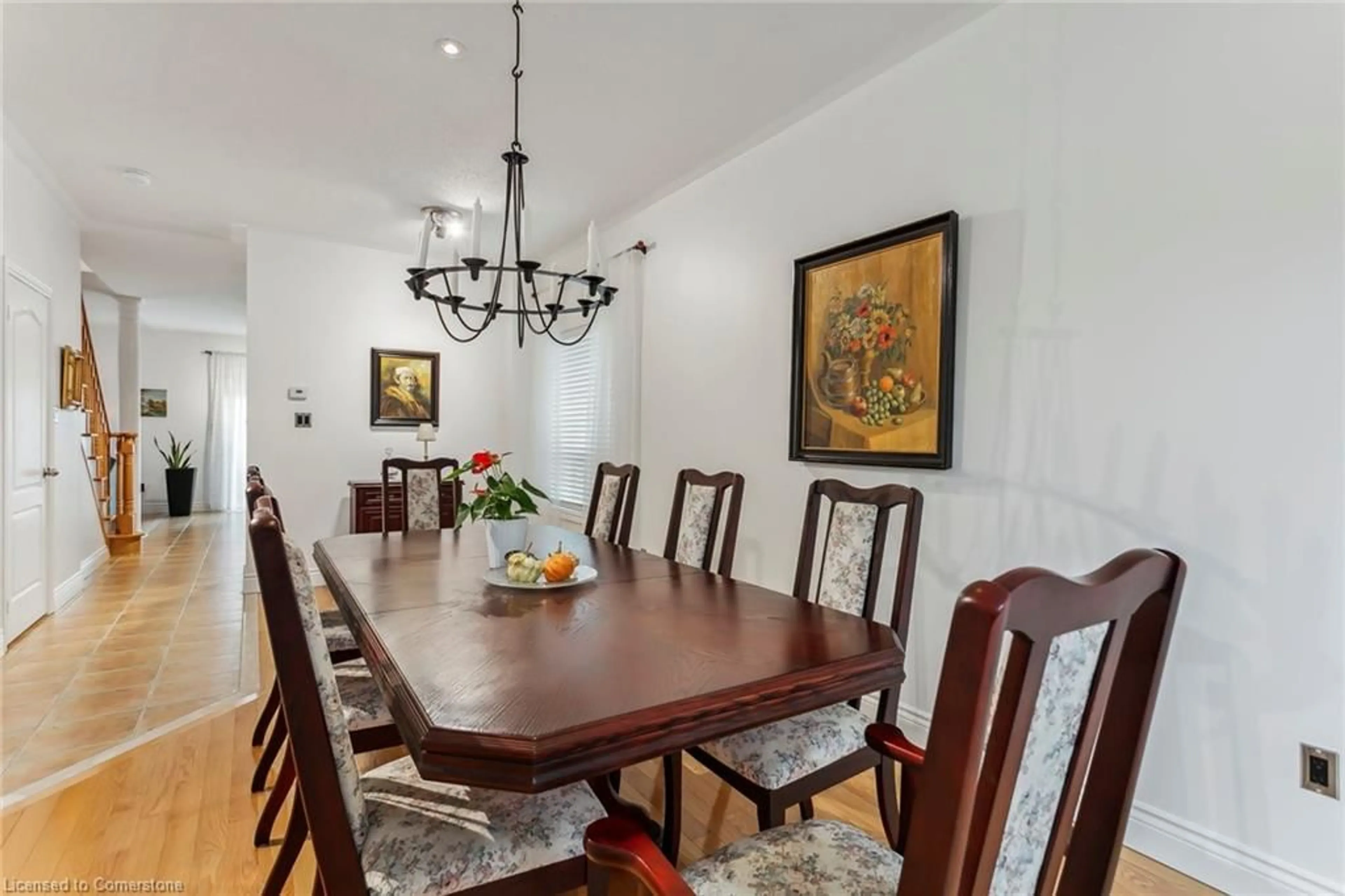 Dining room, wood/laminate floor for 491 Pettit Trail, Milton Ontario L9T 6N9