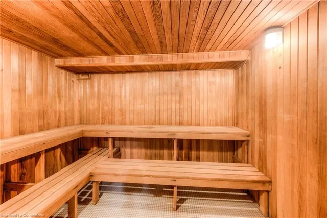 Additional property image - 3267 King St Unit 108