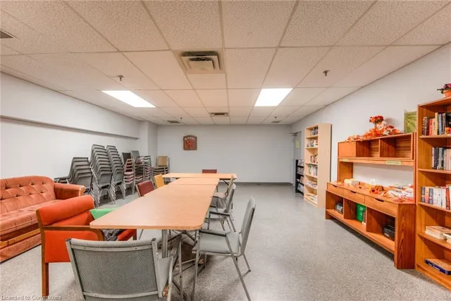 Additional property image - 3267 King St Unit 108