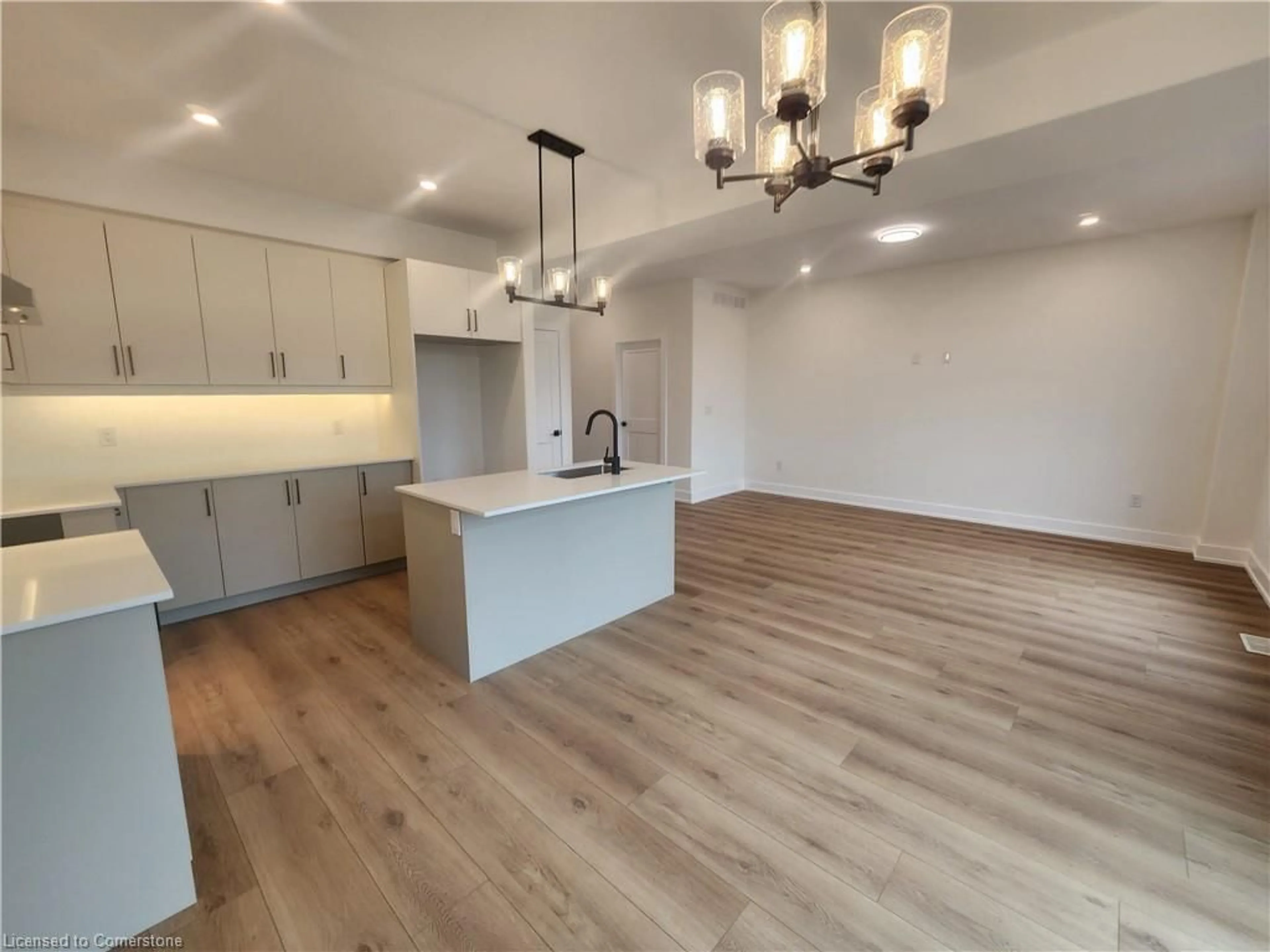 Open concept kitchen, wood/laminate floor for 160 Craddock Blvd, Jarvis Ontario N0A 1J0