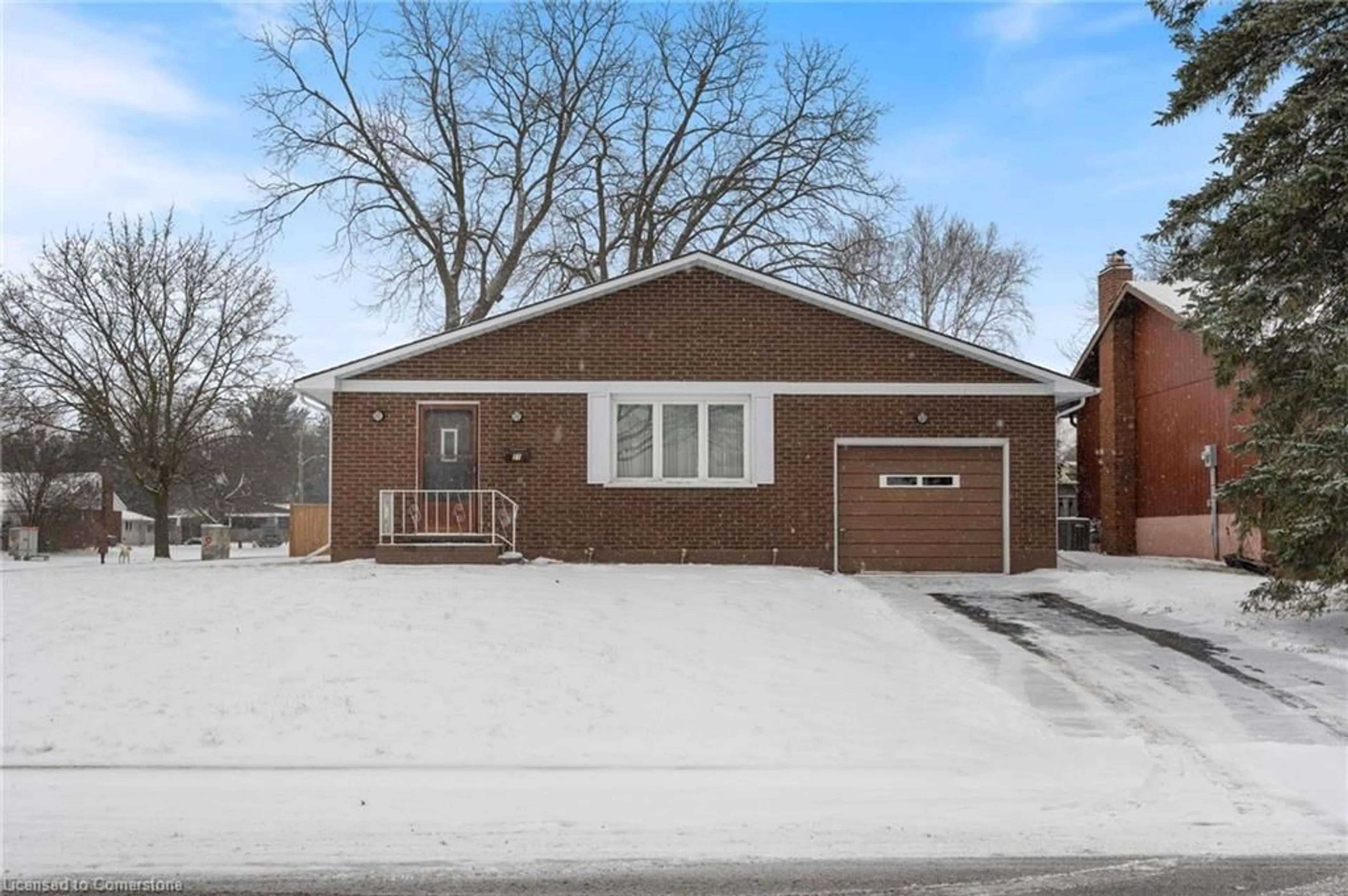 Home with brick exterior material, street for 31 Thomson Rd, Simcoe Ontario N3Y 5A3