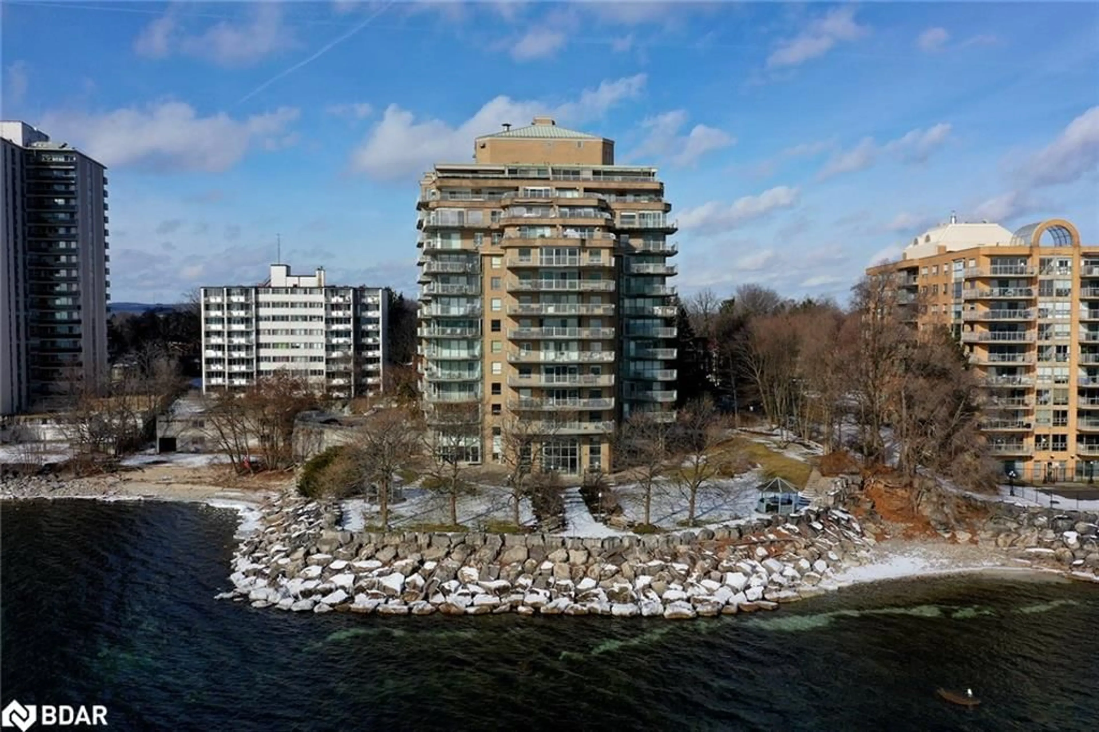 A pic from outside/outdoor area/front of a property/back of a property/a pic from drone, water/lake/river/ocean view for 2190 Lakeshore Rd #PH 11C, Burlington Ontario L7R 4K1