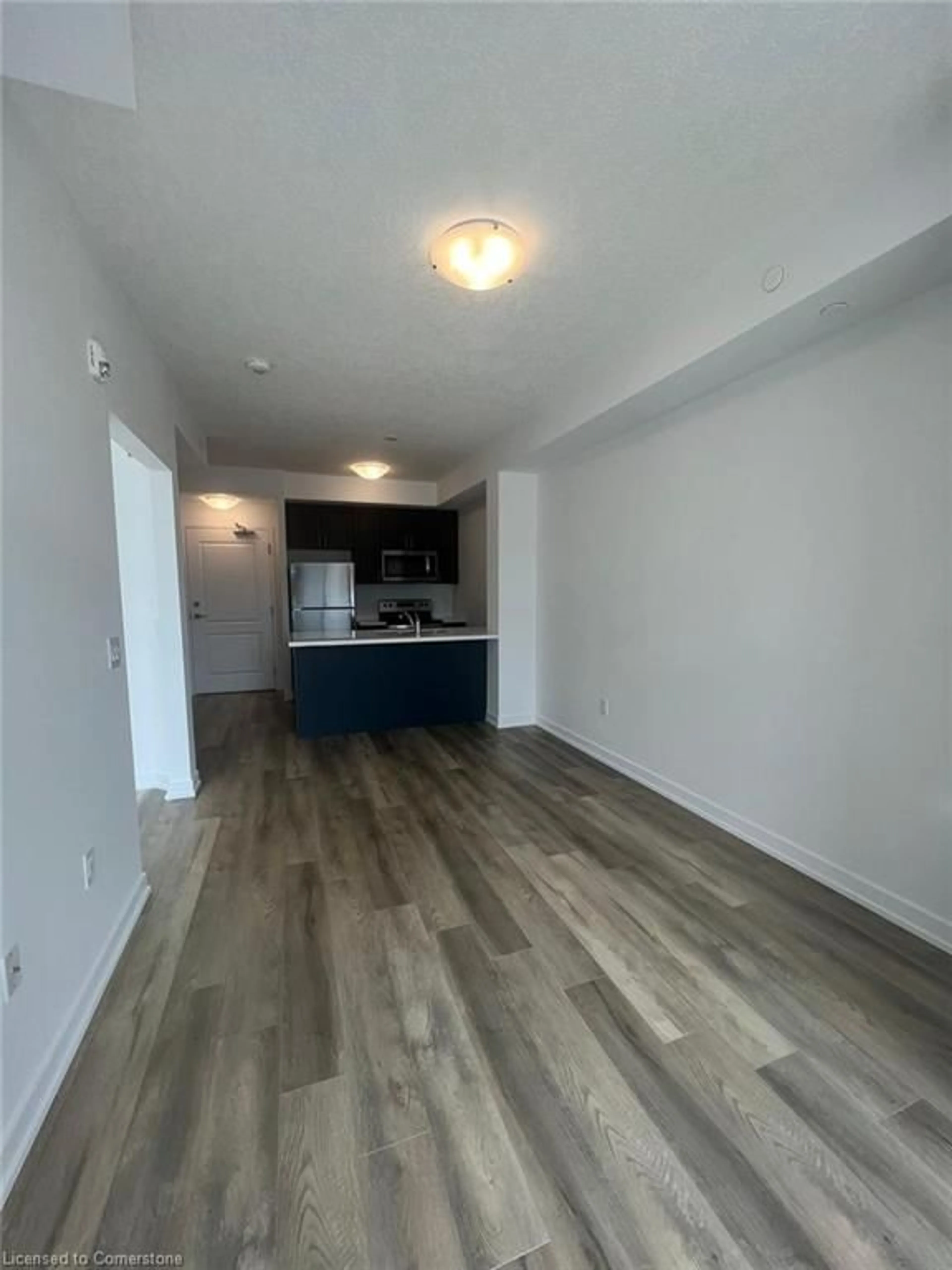 A pic of a room for 5055 Greenlane Rd #532, Lincoln Ontario L3J 2J3