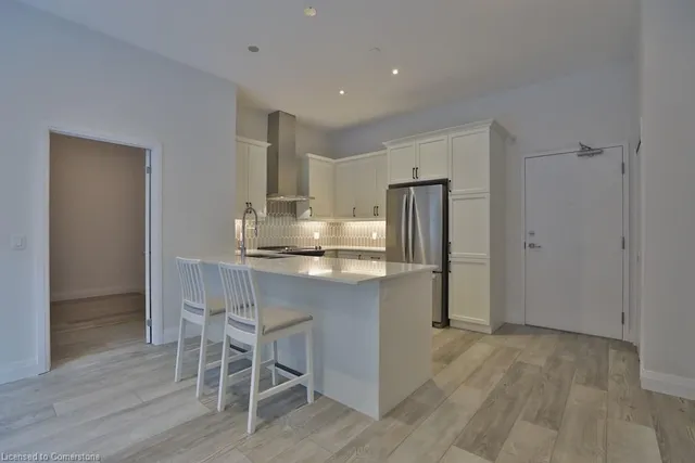 Additional property image - 1 Redfern Ave Unit 118