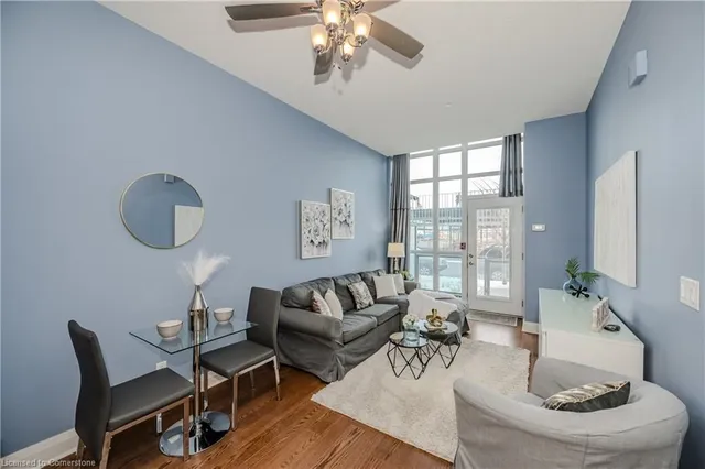 Additional property image - 1185 The Queensway Unit 112
