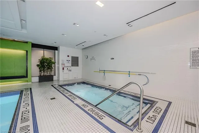 Additional property image - 1185 The Queensway Unit 112