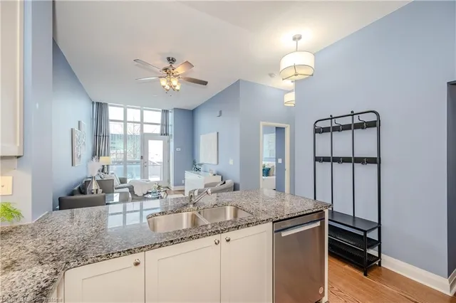 Additional property image - 1185 The Queensway Unit 112