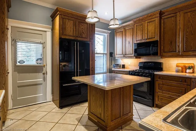Additional property image - 60 Homewood Ave