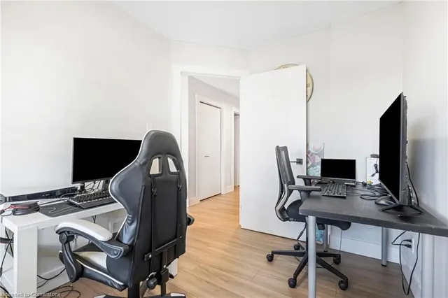 Additional property image - 51 Thames Way