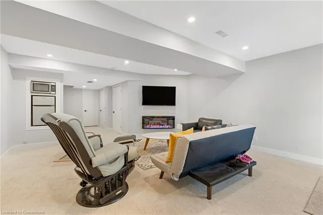 Additional property image - 51 Thames Way