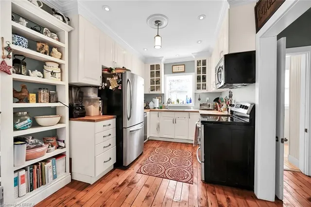 Additional property image - 40 Locke St