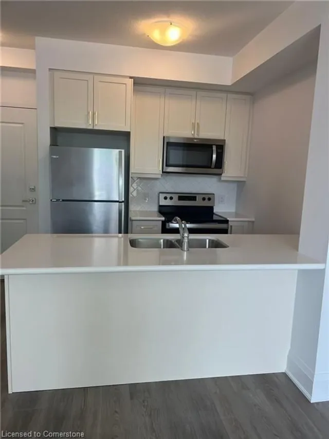 Additional property image - 450 Dundas St Unit 327