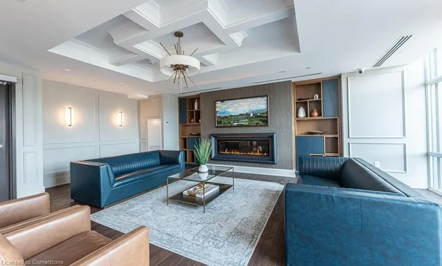 Additional property image - 450 Dundas St Unit 327