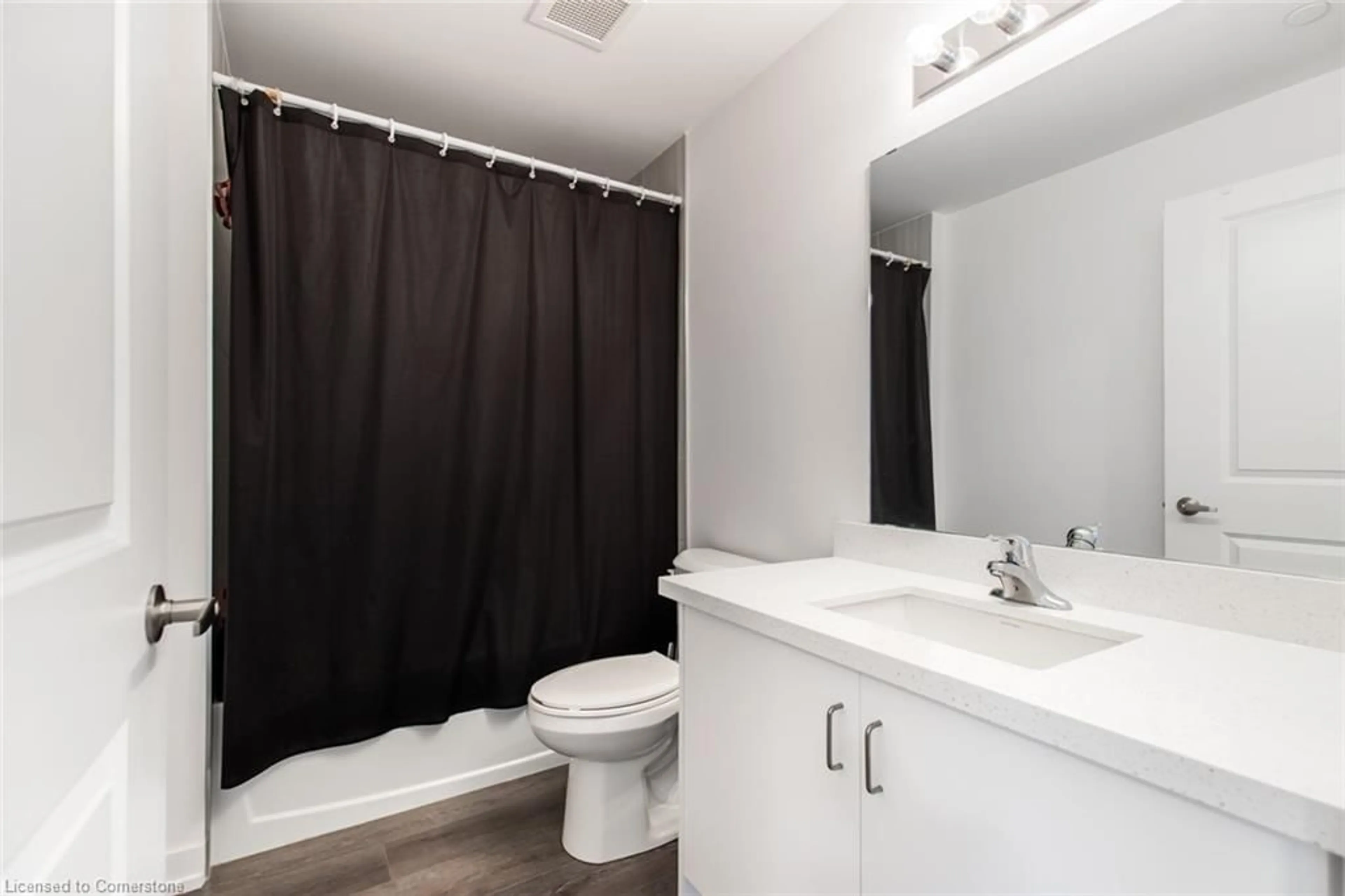 Standard bathroom, unknown for 470 Dundas St #214, Waterdown Ontario L8B 2A6