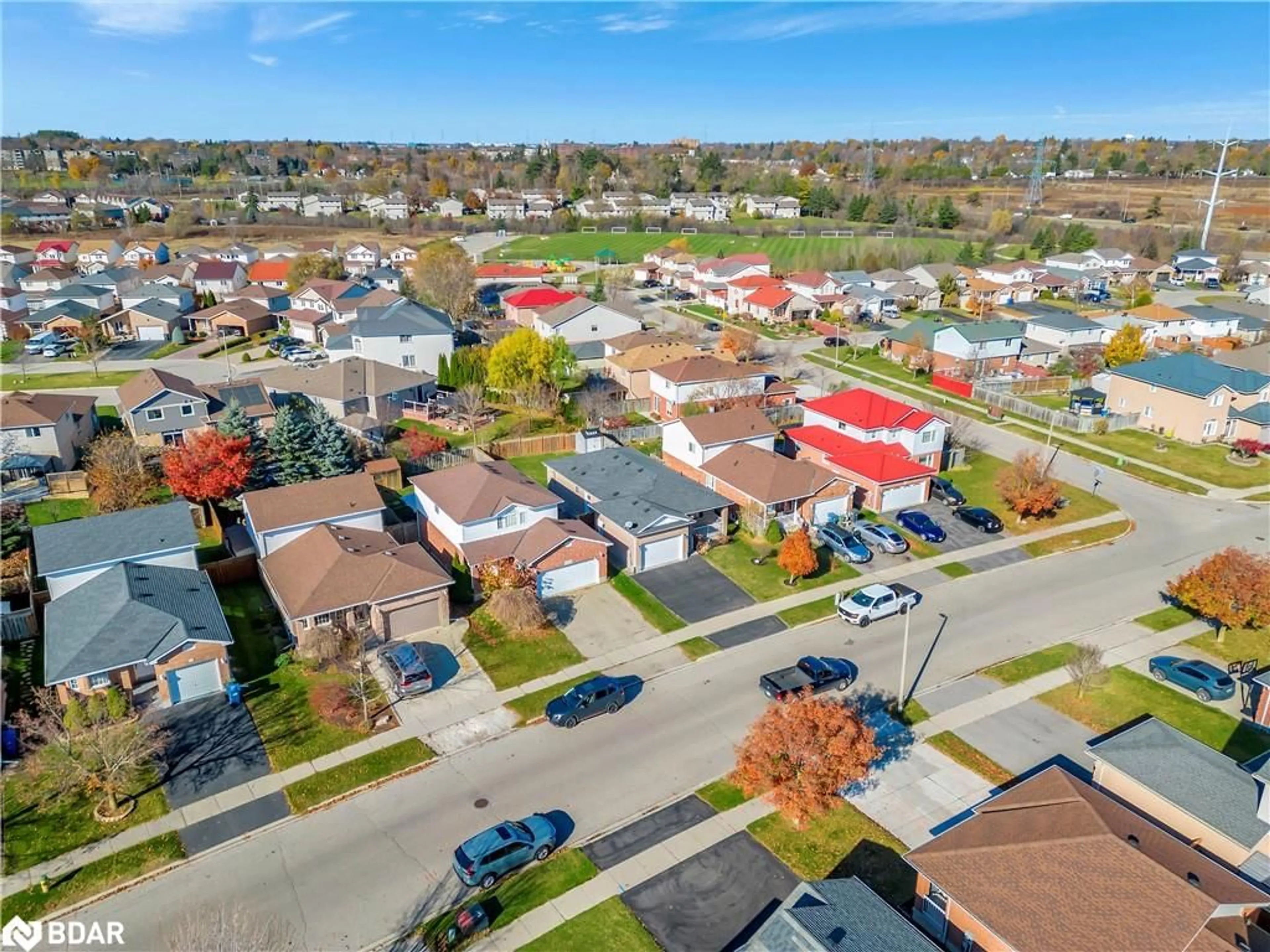A pic from outside/outdoor area/front of a property/back of a property/a pic from drone, street for 134 Deerpath Dr, Guelph Ontario N1K 1W9