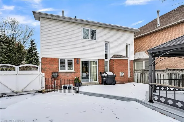 Additional property image - 200 Fellowes Cres
