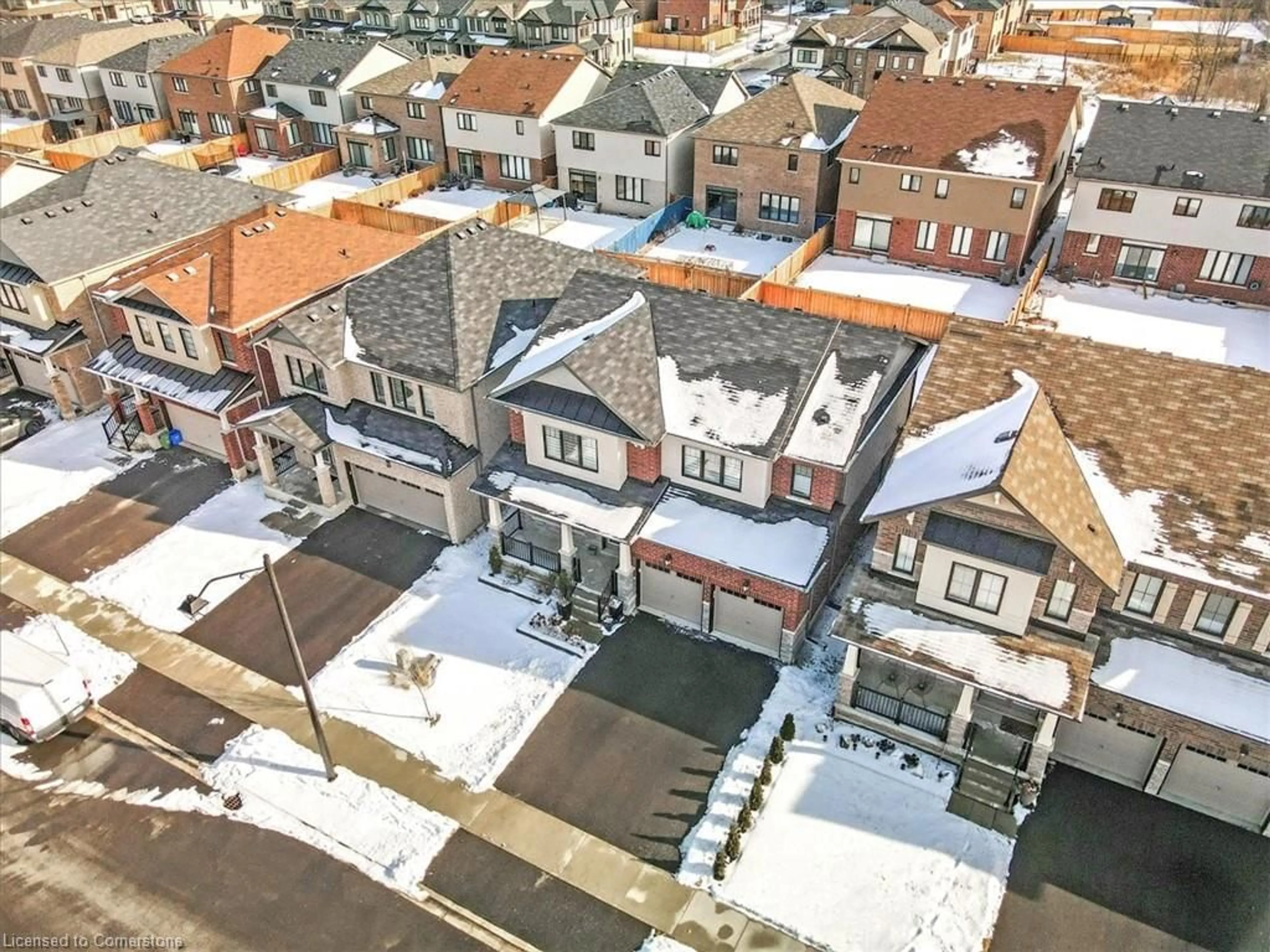 A pic from outside/outdoor area/front of a property/back of a property/a pic from drone, street for 51 July Ave, Stoney Creek Ontario L8J 0M4