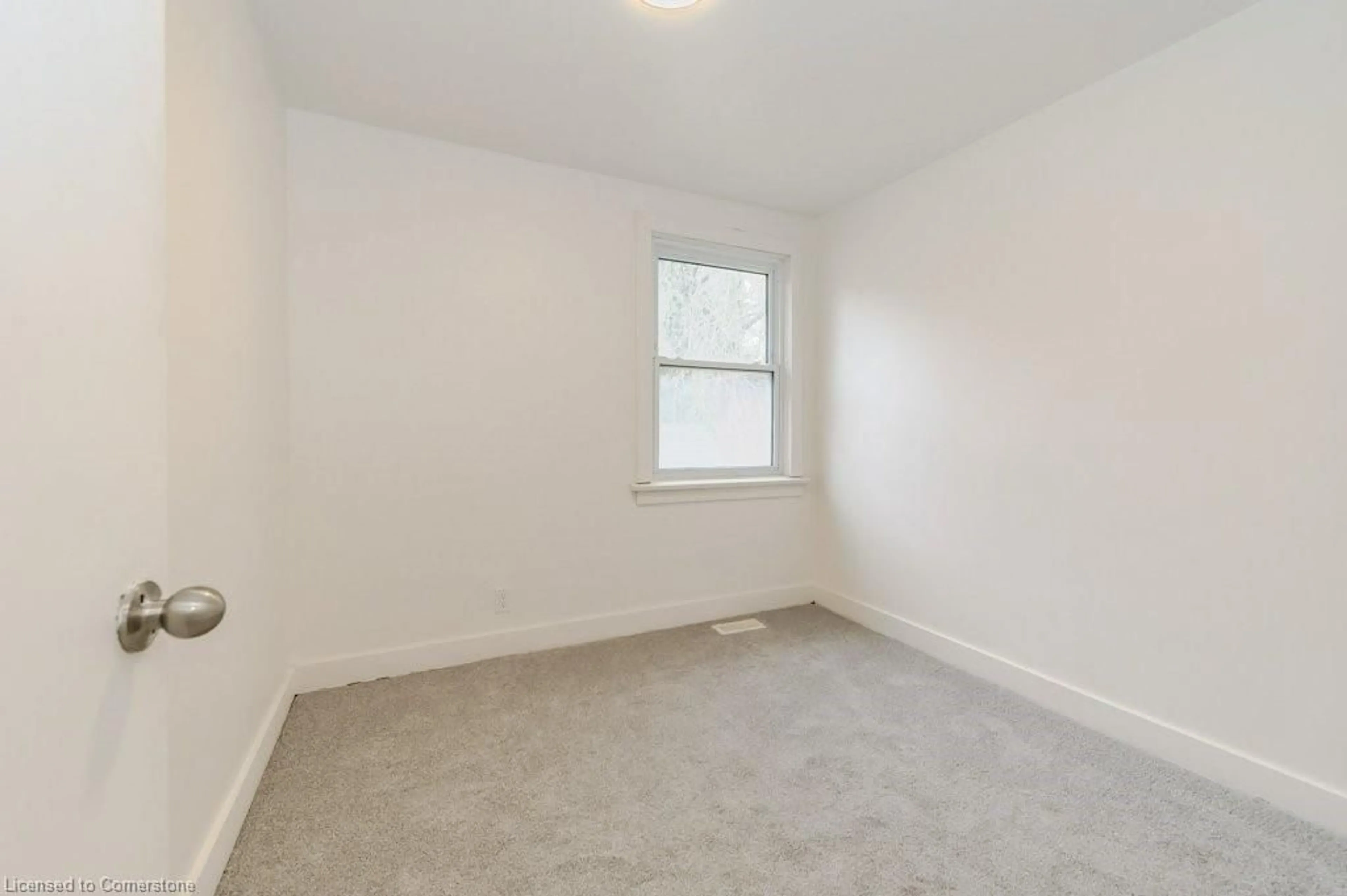 A pic of a room for 80 York Rd, Guelph Ontario N1E 3E6