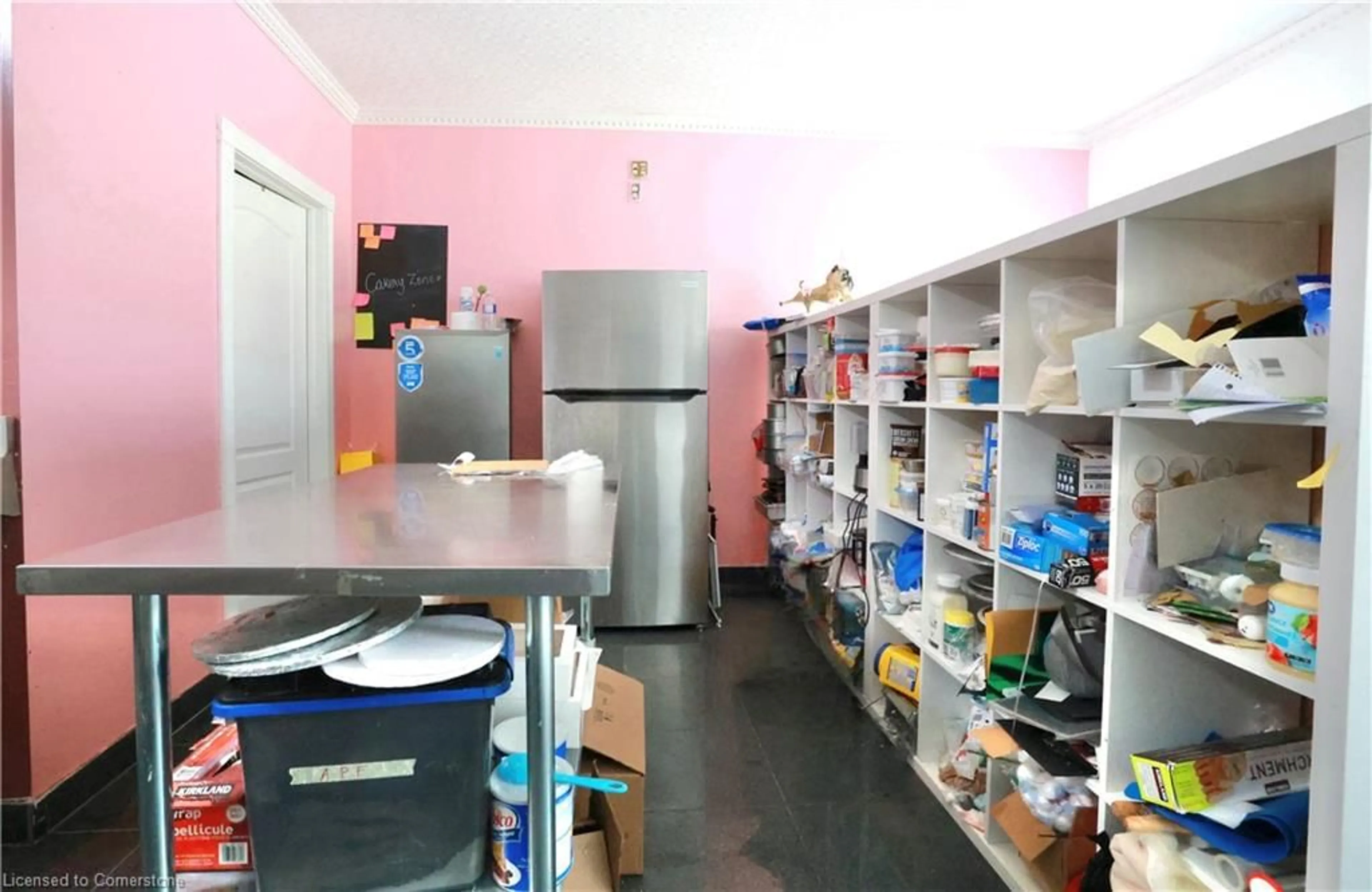 Standard kitchen, unknown for 619 Wild Ginger Ave, Waterloo Ontario N2V 2X1