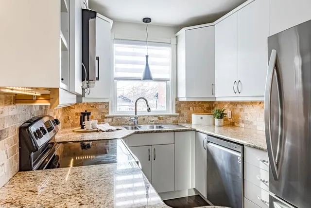 Additional property image - 2 Bond St