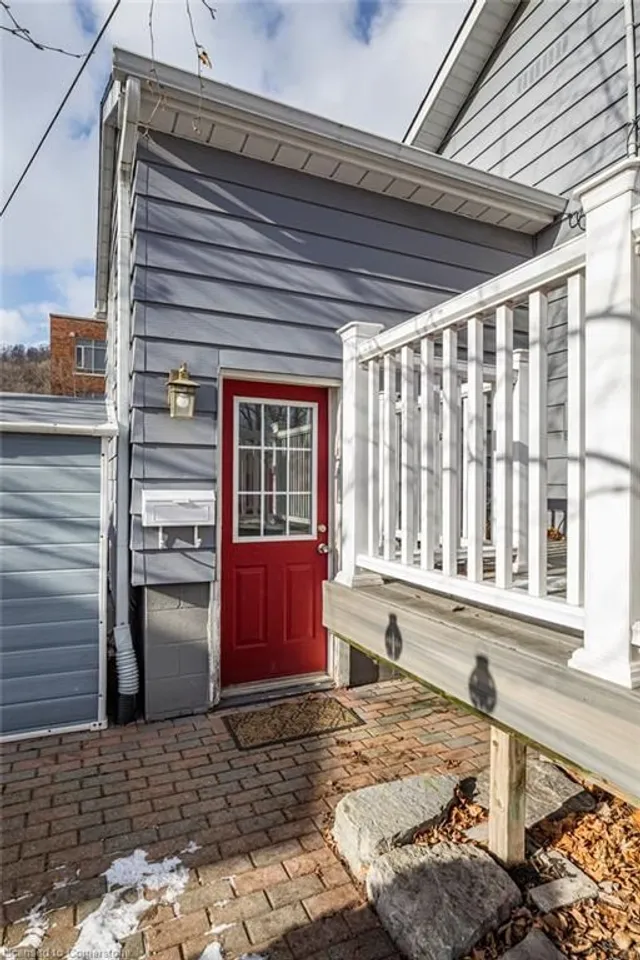 Additional property image - 2 Bond St