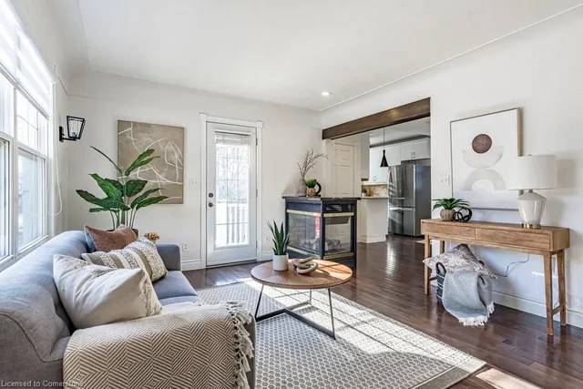 Additional property image - 2 Bond St