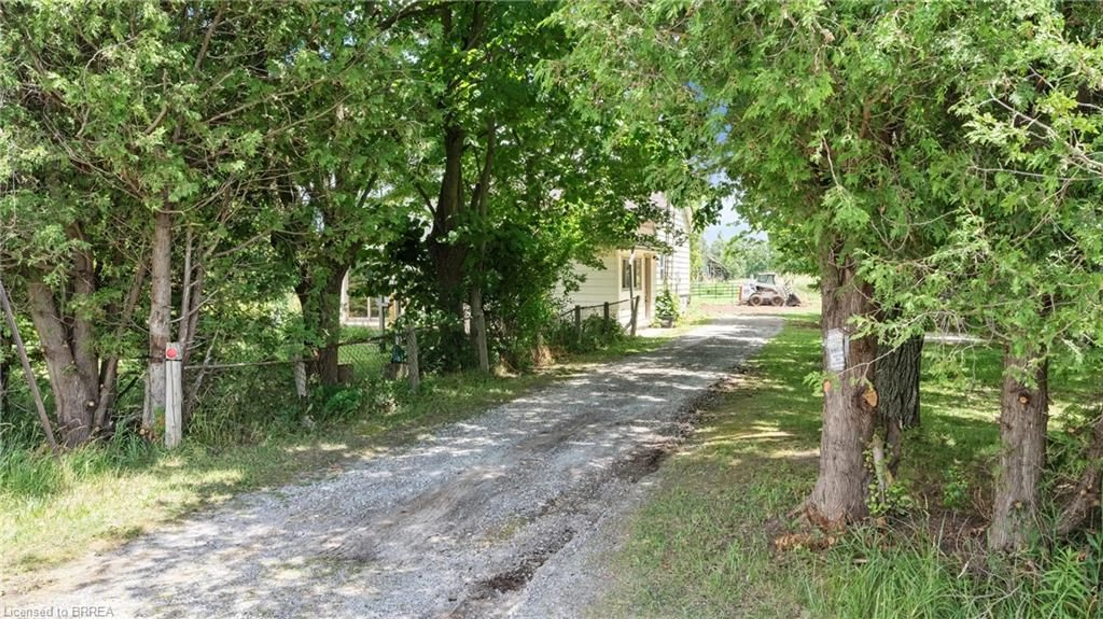 A pic from outside/outdoor area/front of a property/back of a property/a pic from drone, street for 2066 Villa Nova Rd, Bealton Ontario N0E 1R0