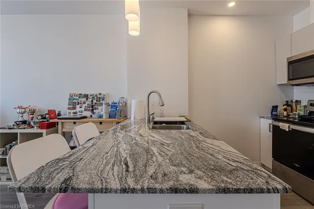 Additional property image - 60 Charles St Unit 503
