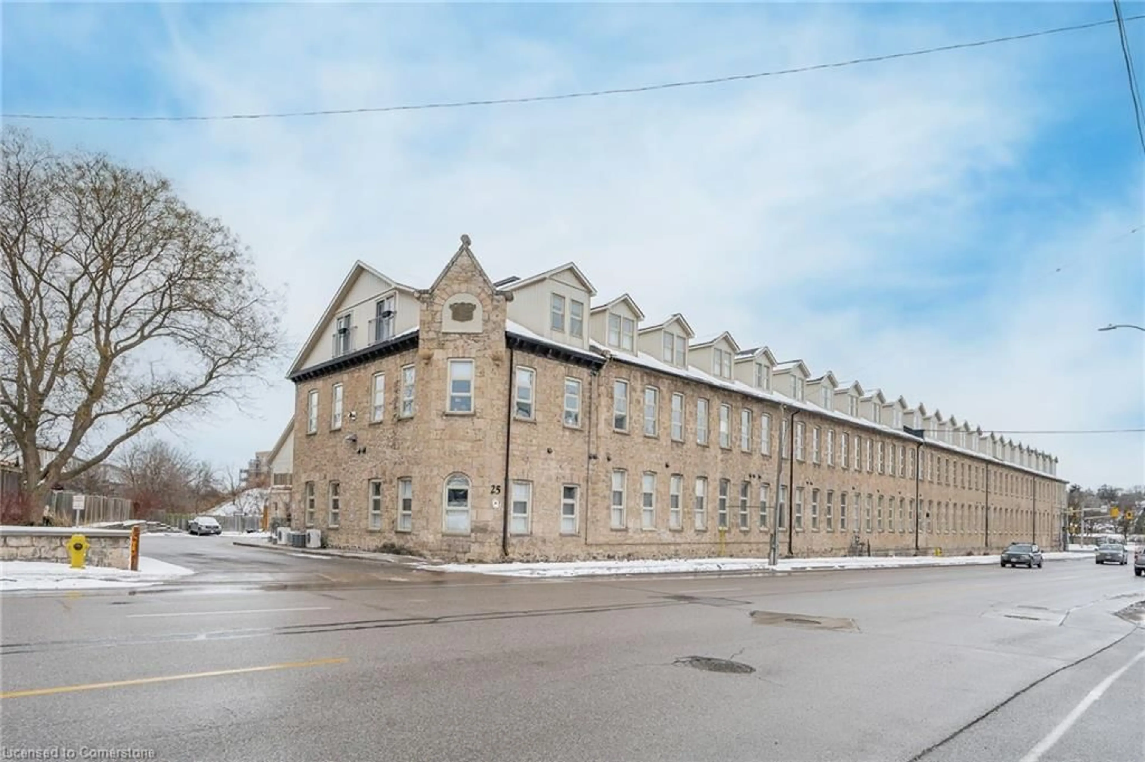 Unknown for 25 Concession St #114, Cambridge Ontario N1R 2G6