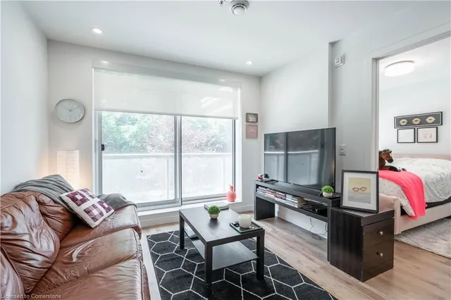 Additional property image - 479 Charlton Avenue East Unit 101